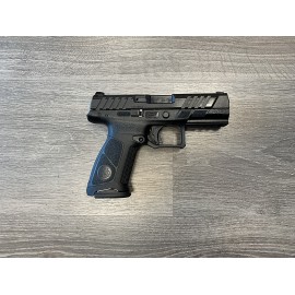 BERETTA APX A1 cal.9x19 Pistola Semiaut.