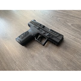 BERETTA APX A1 FS cal.9x19 Pistola Semiaut.