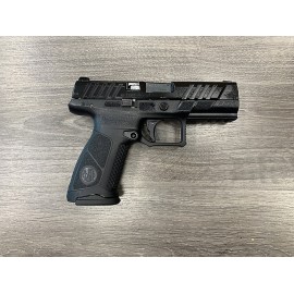 Beretta mod. APX A1 cal.9x21Pistola semiaut.