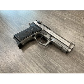 Beretta mod. M9A1 Compact cal.9x21 Pistola Semiaut.